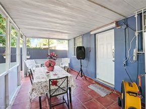 860 SE 7th Ave, Hialeah FL 33010