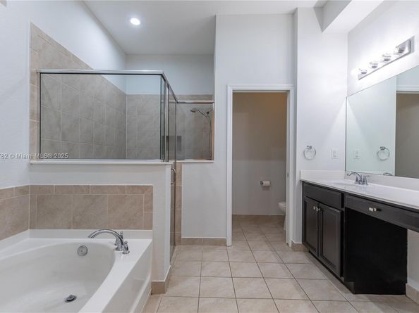 4152 NE 20th St, Homestead FL 33033