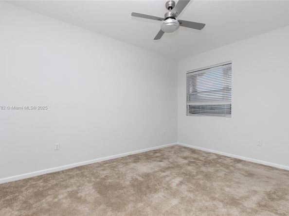 4152 NE 20th St, Homestead FL 33033