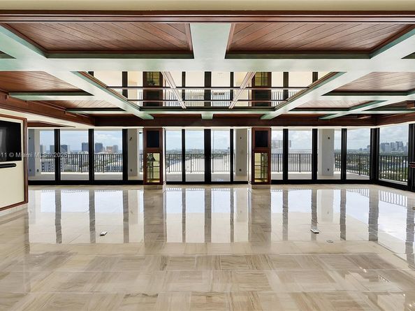 936 Intracoastal Dr PH4, Fort Lauderdale FL 33304