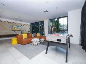 121 NE 34th St 1507, Miami FL 33137