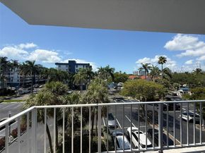 16546 NE 26th Ave 4J, North Miami Beach FL 33160