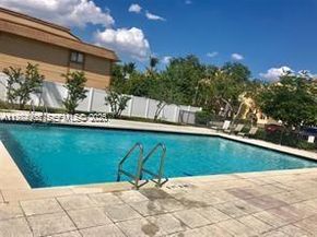 6045 NW 186th St 116, Hialeah FL 33015