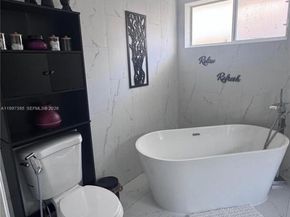 427 SW 169th Ter, Weston FL 33326
