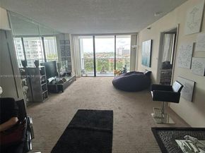 20515 E Country Club Dr 1042, Aventura FL 33180