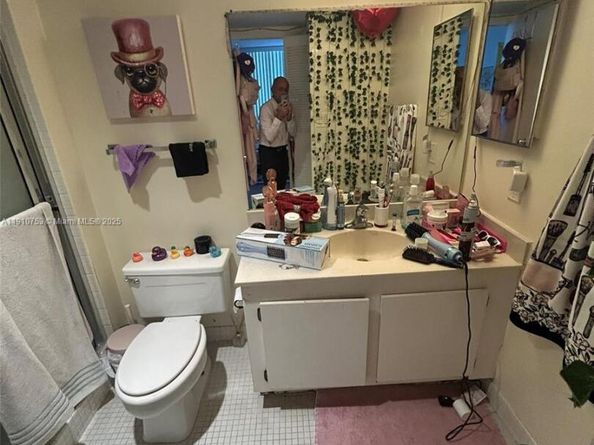 20515 E Country Club Dr 1042, Aventura FL 33180