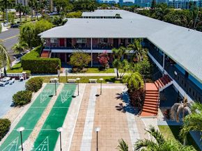 1050 Atlantic Shores Blvd 210, Hallandale Beach FL 33009