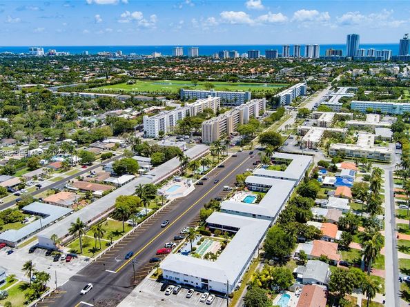 1050 Atlantic Shores Blvd 210, Hallandale Beach FL 33009