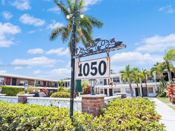 1050 Atlantic Shores Blvd 210, Hallandale Beach FL 33009