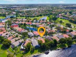 1441 E Lacosta Dr E, Pembroke Pines FL 33027