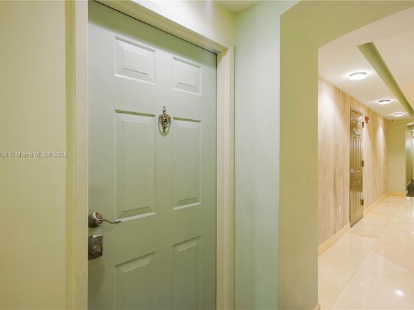 2080 S Ocean Dr 506, Hallandale Beach FL 33009