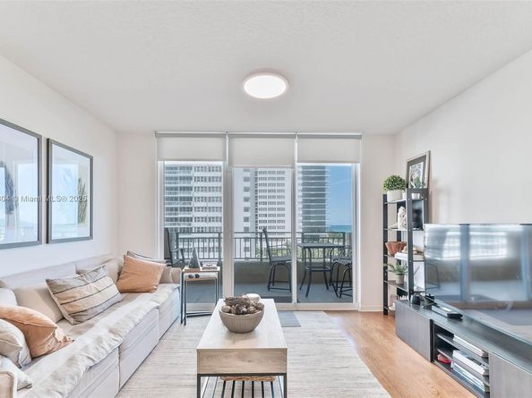 2080 S Ocean Dr 506, Hallandale Beach FL 33009