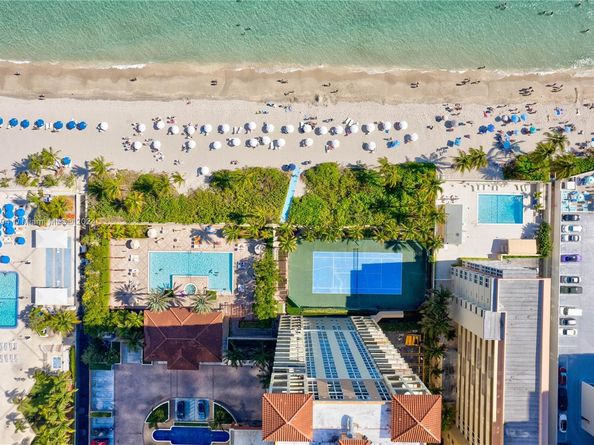 2080 S Ocean Dr 506, Hallandale Beach FL 33009