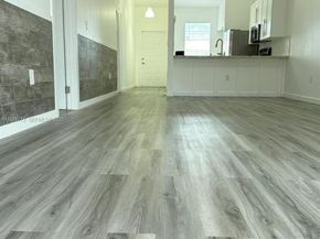 6725 NW 192nd Ln 0, Hialeah FL 33015