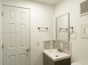 6725 NW 192nd Ln 0, Hialeah FL 33015