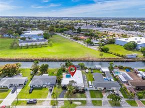 9990 Broad Channel Dr, Cutler Bay FL 33157