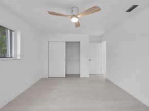 9990 Broad Channel Dr, Cutler Bay FL 33157