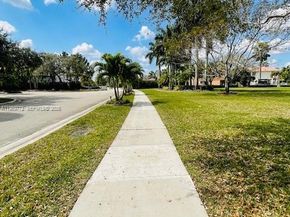 10620 NW 56th Ct, Coral Springs FL 33076