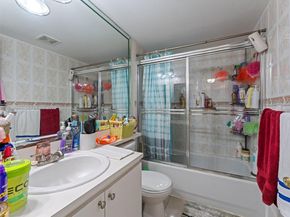 1655 W 44th Pl 448, Hialeah FL 33012