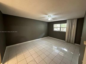 3280 Spanish Moss Ter 213, Lauderhill FL 33319