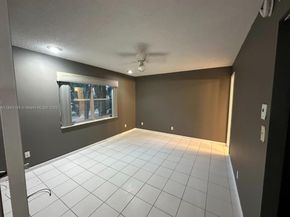 3280 Spanish Moss Ter 213, Lauderhill FL 33319