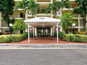 3050 N Palm Aire Dr 501, Pompano Beach FL 33069