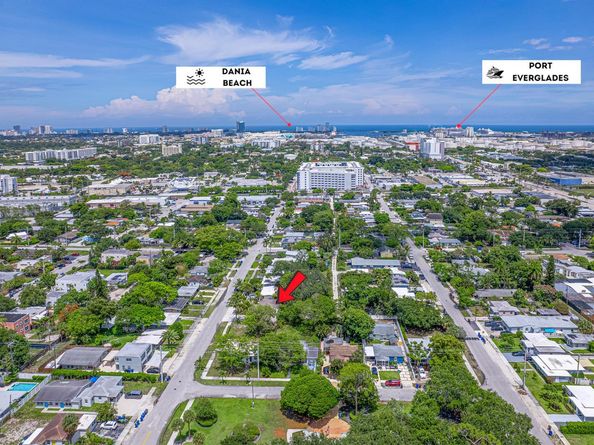 320 SW 21ST Street, Fort Lauderdale FL 33315