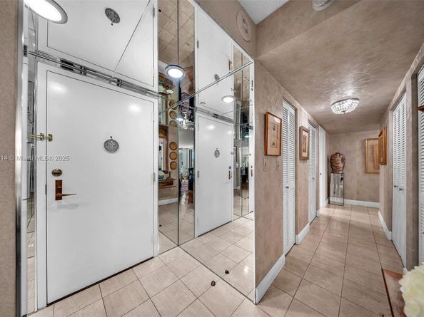 600 Biltmore Way 201, Coral Gables FL 33134