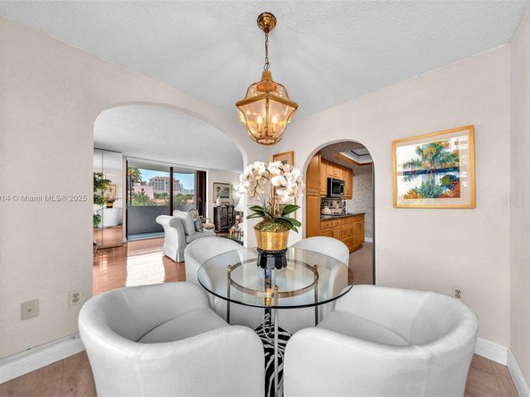 600 Biltmore Way 201, Coral Gables FL 33134