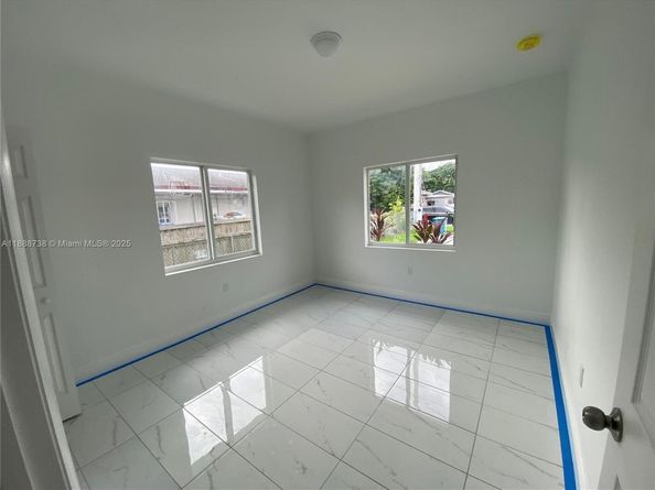 3025 NW 23 Ave, Miami FL 33142