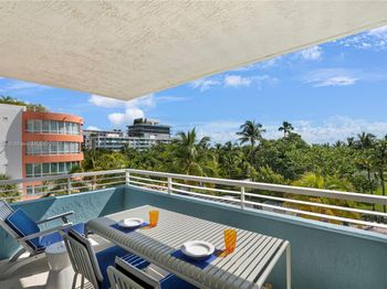 200 Ocean Dr