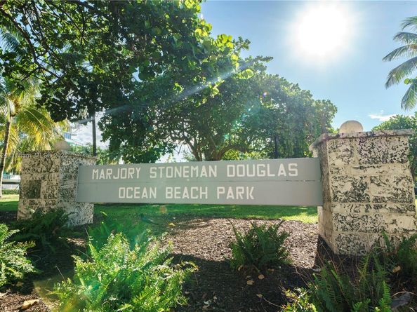 200 Ocean Dr 5D, Miami Beach FL 33139