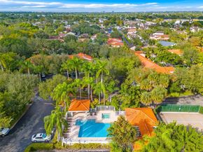 10930 SW 75th St, Miami FL 33173