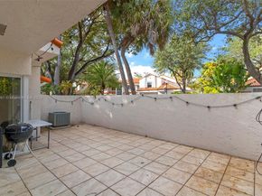 10930 SW 75th St, Miami FL 33173