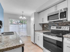 10930 SW 75th St, Miami FL 33173