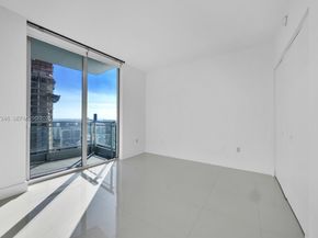 92 SW 3rd St 3904, Miami FL 33130