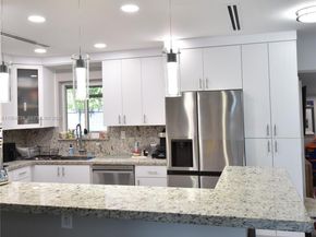 630 N 66th Ave, Hollywood FL 33024