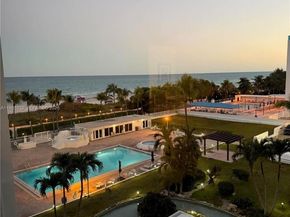 5005 Collins Ave 518, Miami Beach FL 33140