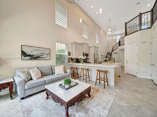 2962 NW 124th Way, Sunrise FL 33323