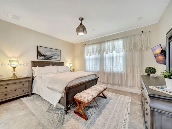2962 NW 124th Way, Sunrise FL 33323