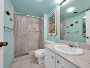 265 Grapetree Dr 110, Key Biscayne FL 33149