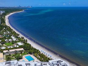 265 Grapetree Dr 110, Key Biscayne FL 33149