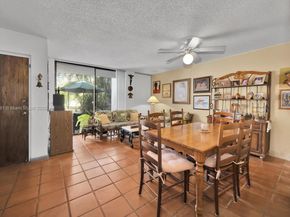 265 Grapetree Dr 110, Key Biscayne FL 33149