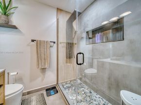 6839 SW 114th Pl C, Miami FL 33173