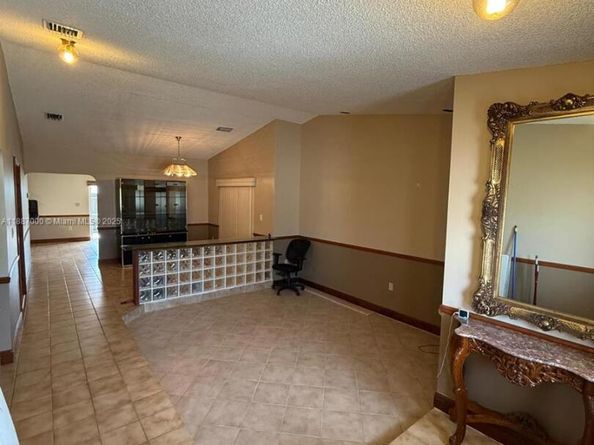 3781 SW 97th Ave, Miami FL 33165
