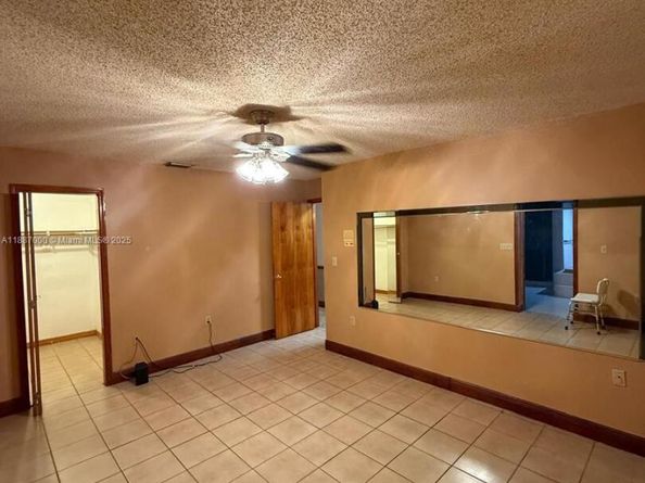 3781 SW 97th Ave, Miami FL 33165
