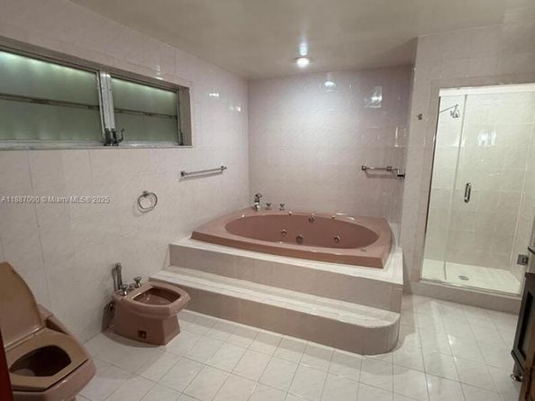 3781 SW 97th Ave, Miami FL 33165