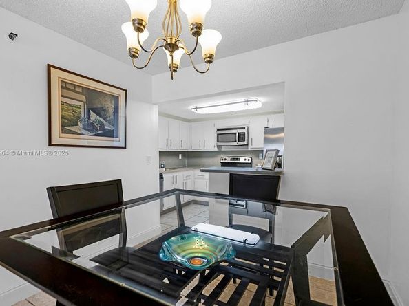 2625 Collins Ave 702, Miami Beach FL 33140