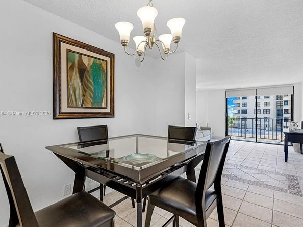 2625 Collins Ave 702, Miami Beach FL 33140