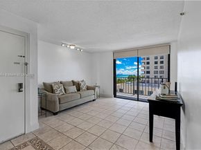 2625 Collins Ave 702, Miami Beach FL 33140